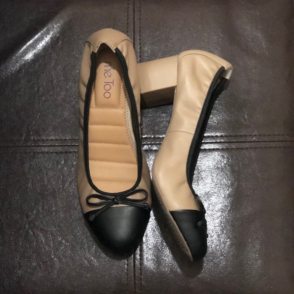 Me Too Block Heel Pumps in Taupe & Black